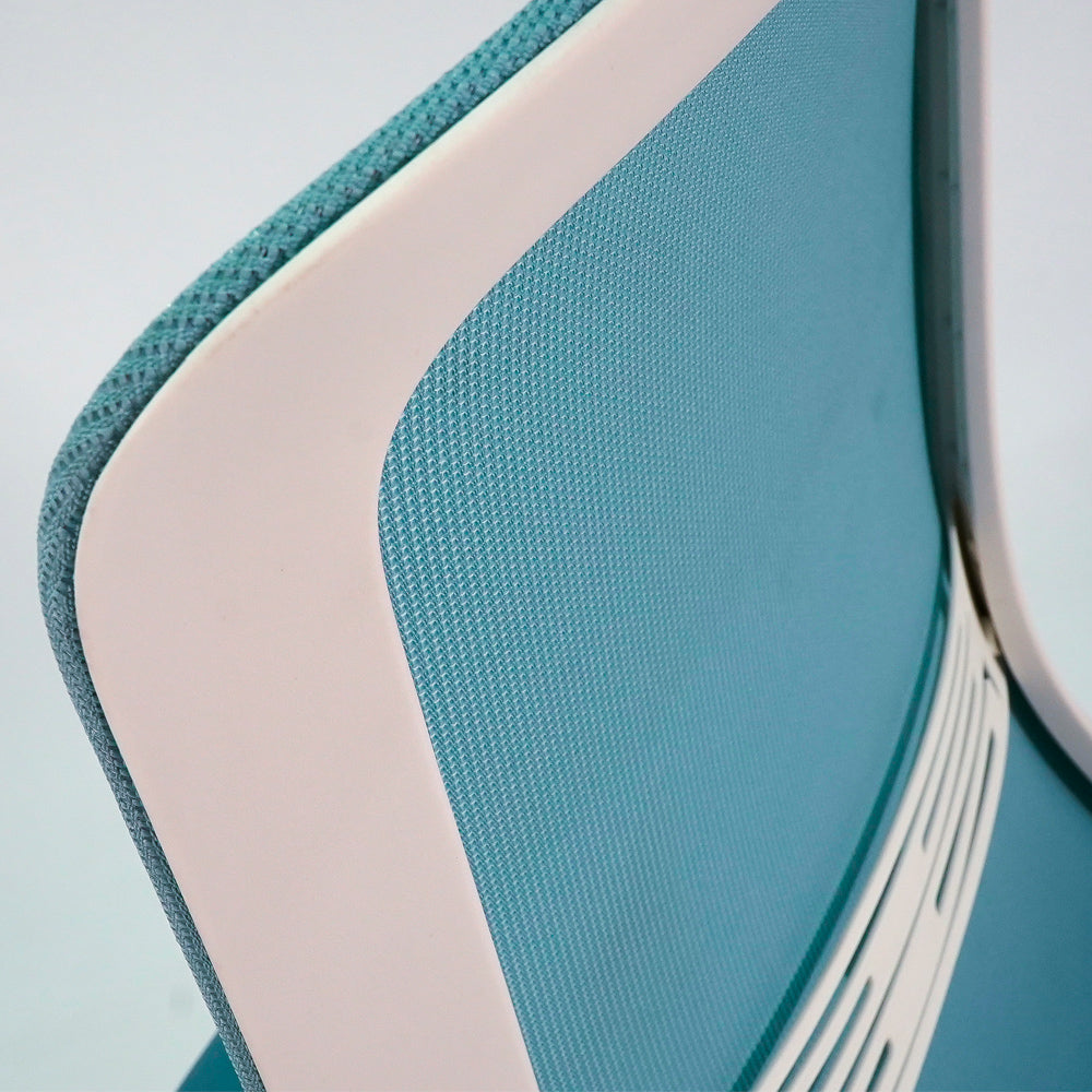 Silla GÜD Color Executive. Base Plástica Blanca
